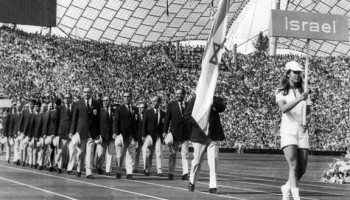 1972 Münih Yaz Olimpiyatları'nın açılış töreninde İsrailli sporcular
