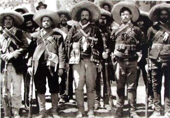 Pancho Villa ve Kuzey Tümeni askerleri